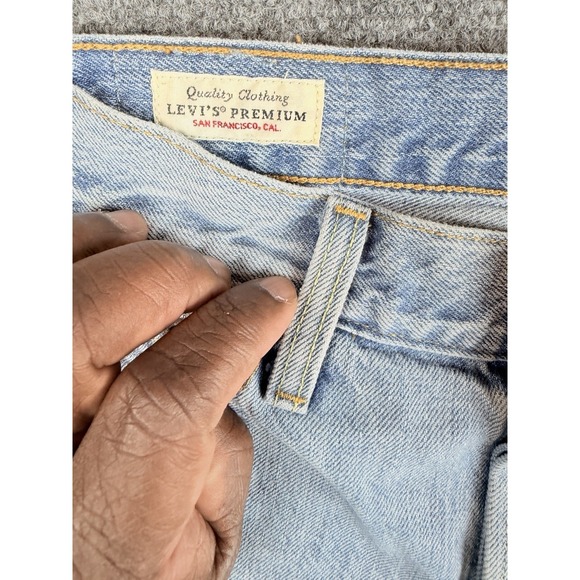 Levi's Premium 501 Women's Cut Off Shorts 27 Button Fly Light Wash Distressed - Picture 7 of 10